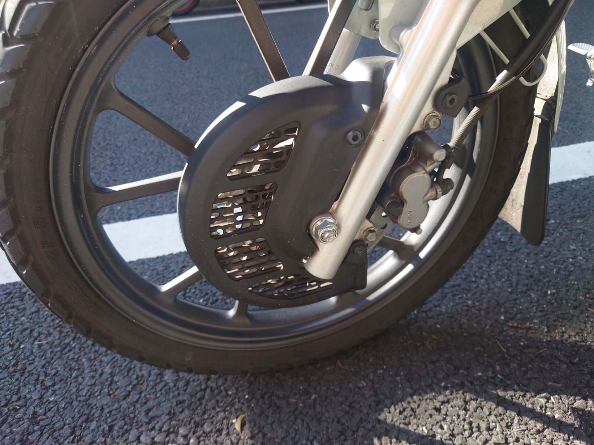 クロスカブ　ディスクカバー