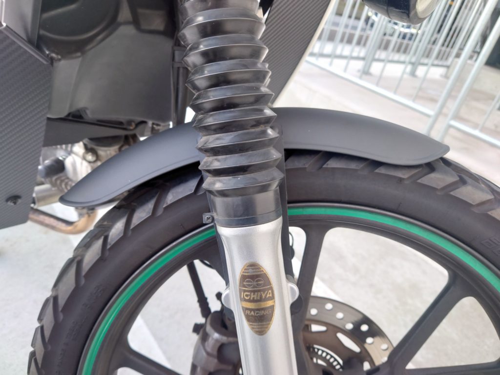 CC110 ショートフェンダー 装着後 外観