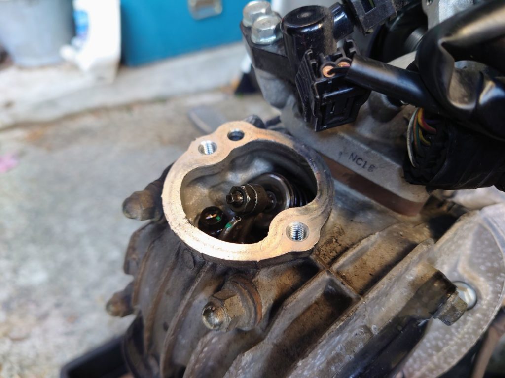 クロスカブJA60のタペット調整作業とバルブクリアランス確認